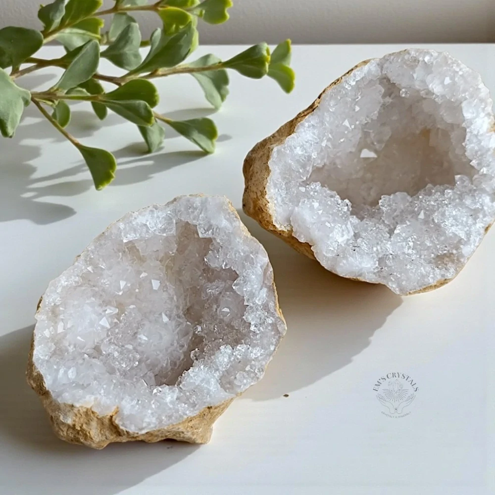 KŘIŠŤÁLOVÁ GEODA celá - velikost 5-7cm
