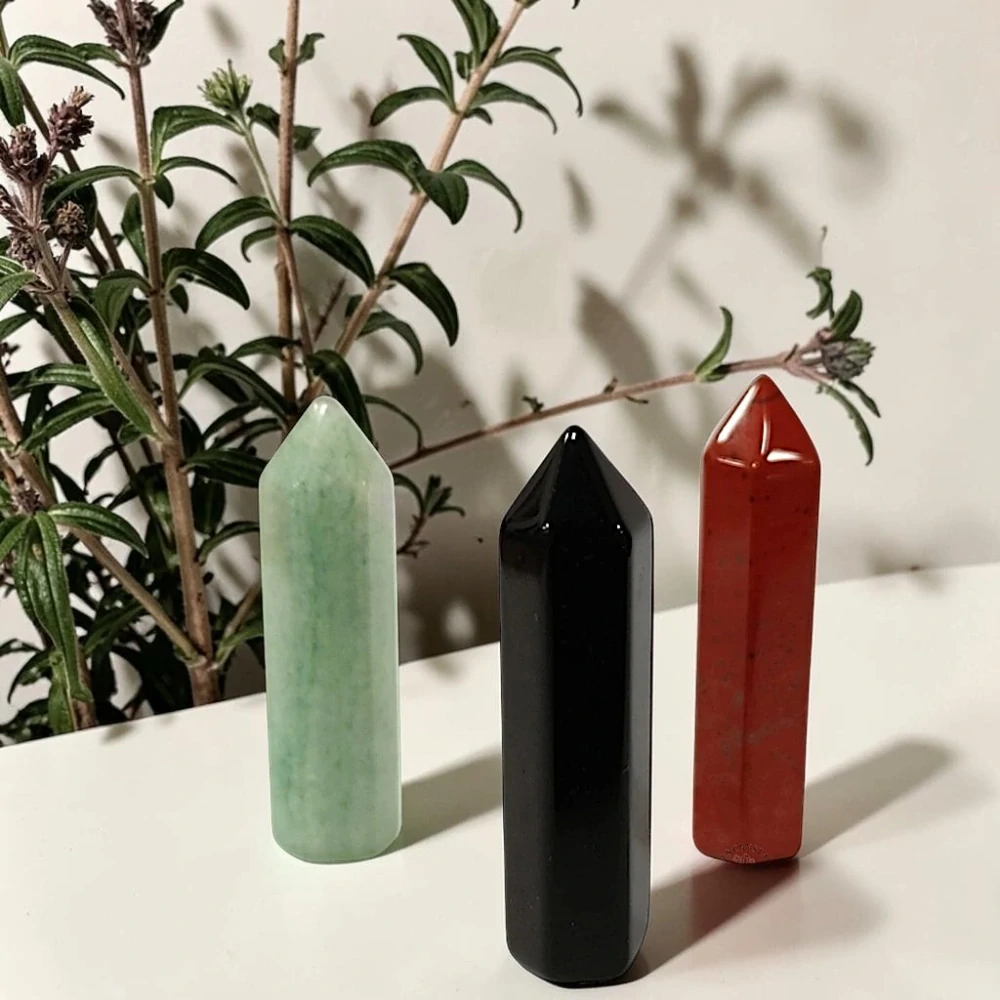 MINI obelisk 3-3,5cm různé druhy