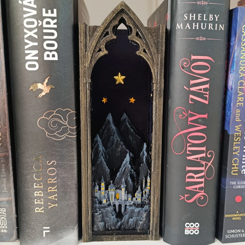 Book Nook - Hory