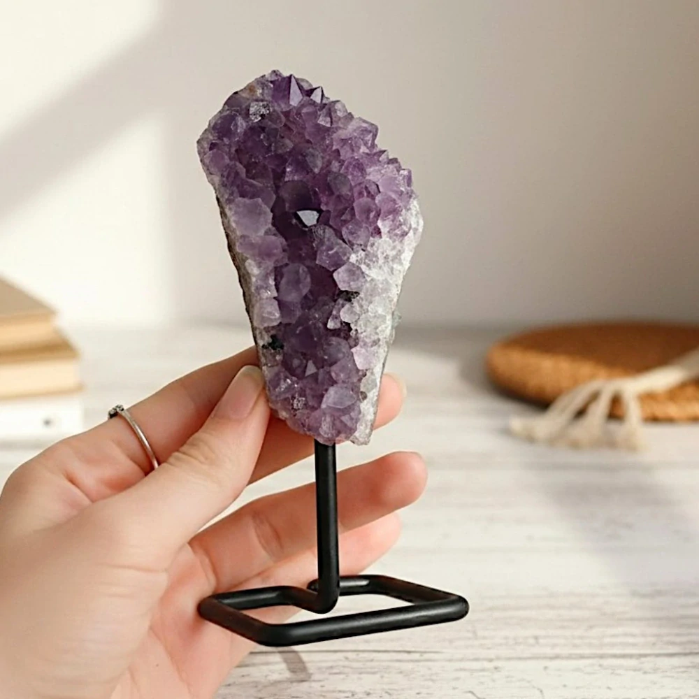 AMETYST drúza na stojanu 12,5cm 254g