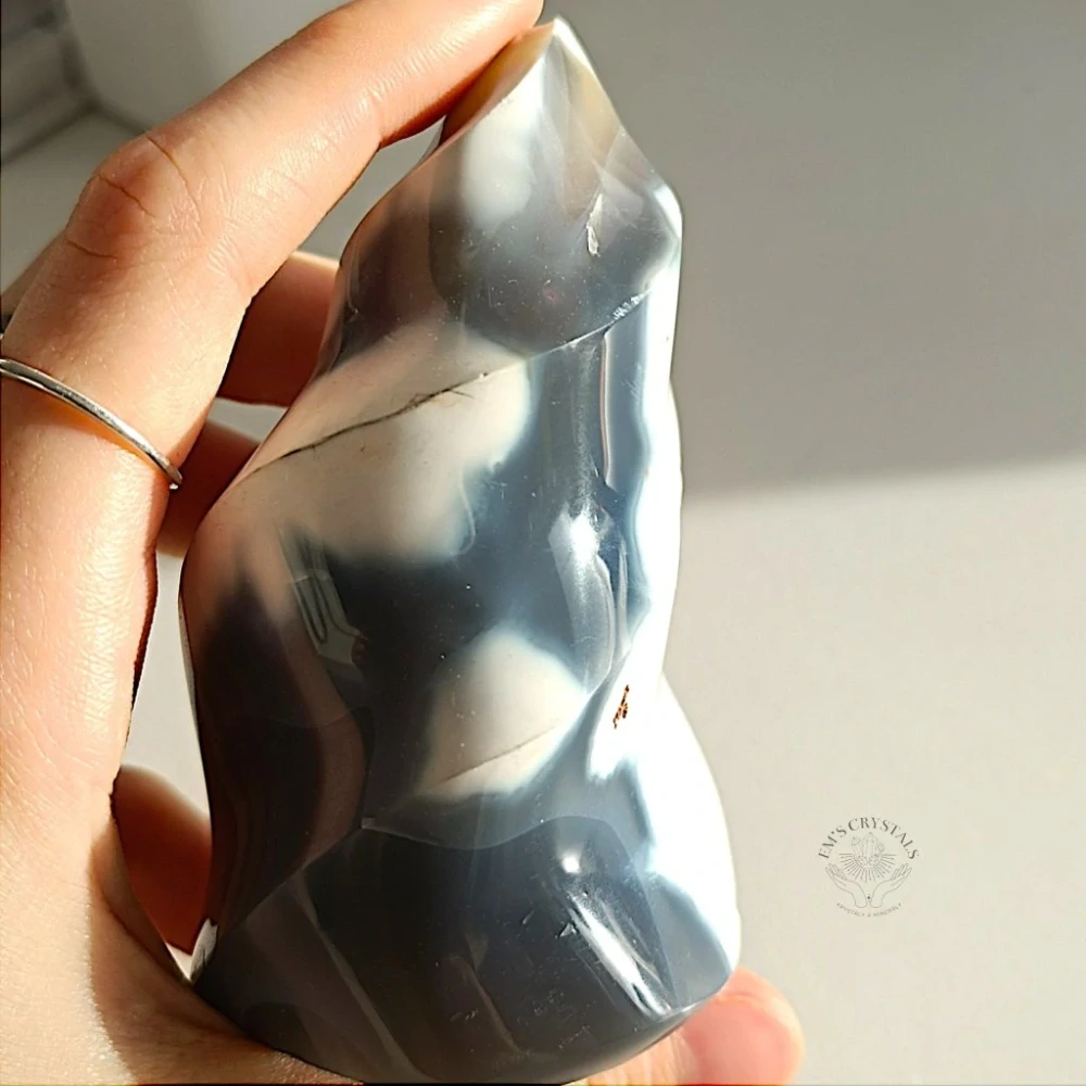 ORCA (KOSATKOVÝ) ACHÁT plamen č.2 334g