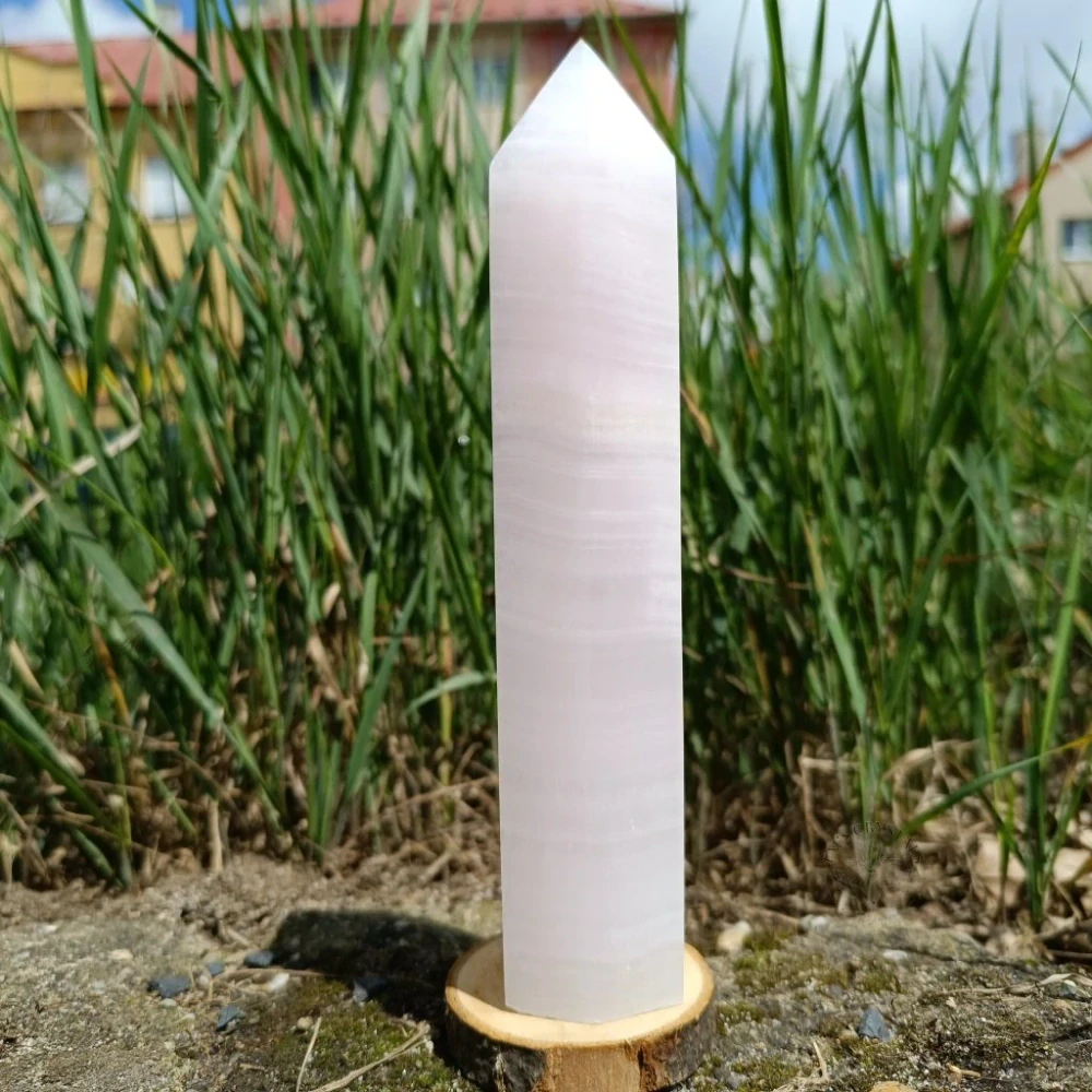 MANGANO (RŮŽOVÝ) KALCIT obelisk 20cm 683g