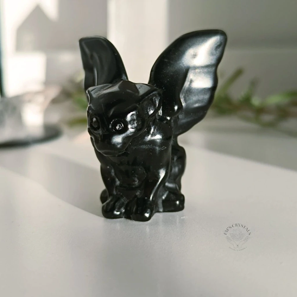 Figurka Chrlič z minerálu 4cm- různé druhy