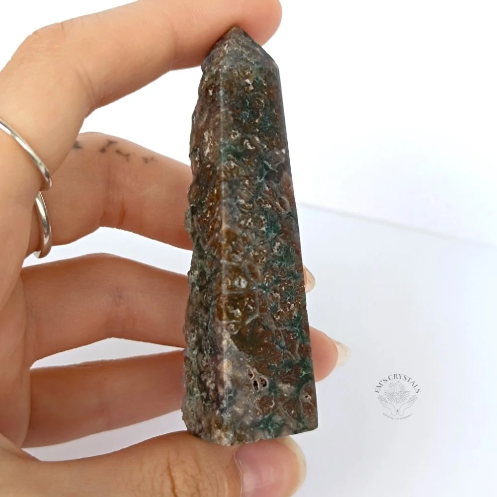 ACHÁT HROZNOVÝ obelisk polosurový č.18 40g