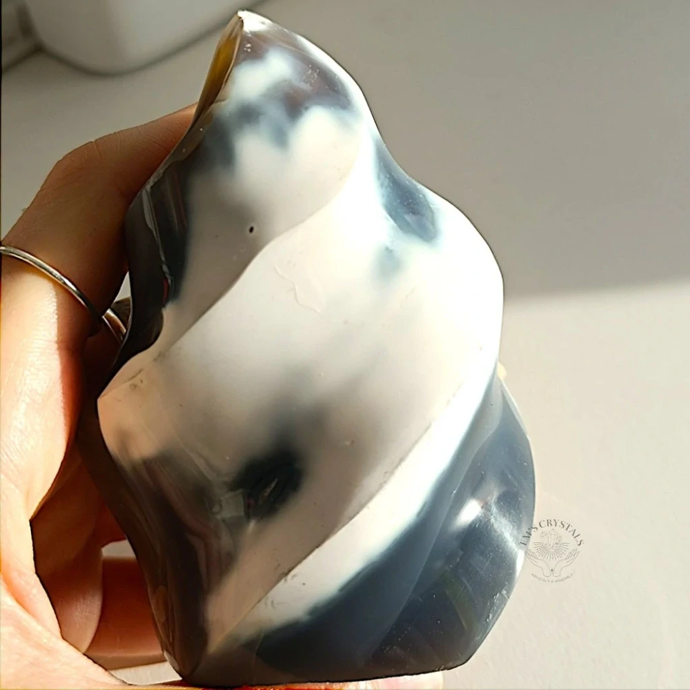 ORCA (KOSATKOVÝ) ACHÁT plamen č.2 334g