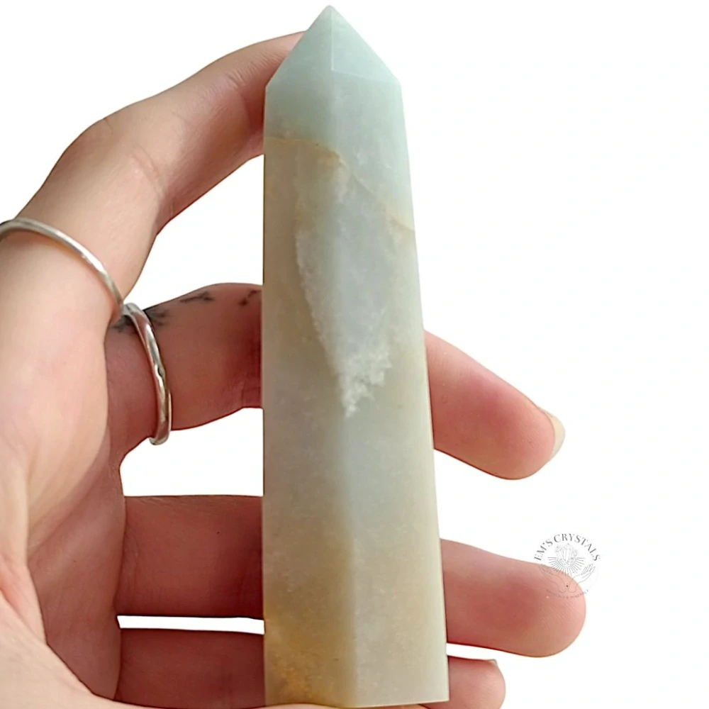 SKY BLUE KŘEMEN obelisk č. 2 85,8g