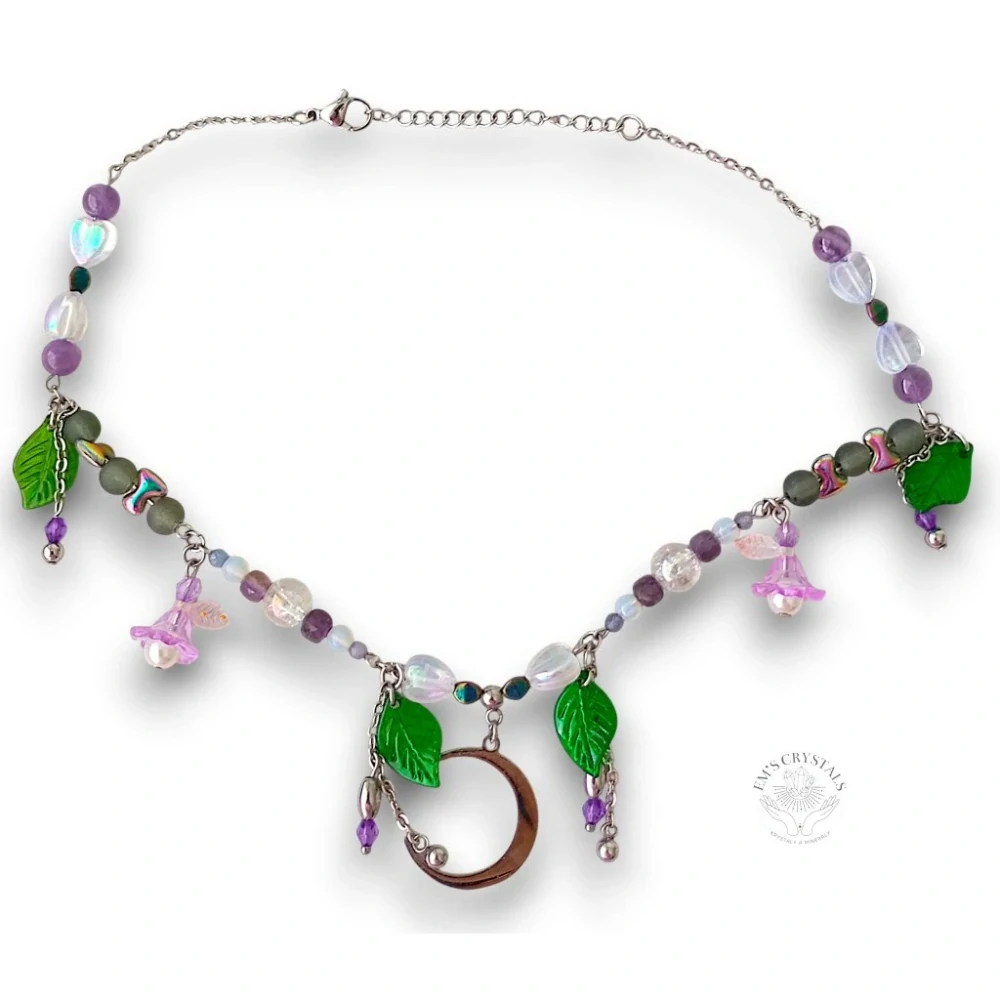 NÁHRDELNÍK "Amethyst Grove" Chirurgická ocel - ametyst