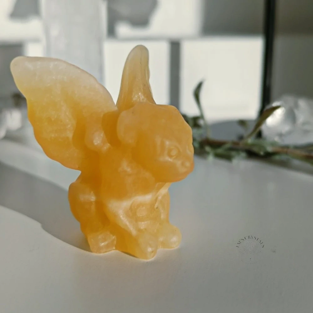 Figurka Chrlič z minerálu 4cm- různé druhy