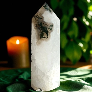 ACHÁT MECHOVÝ obelisk č.6. 63,4g